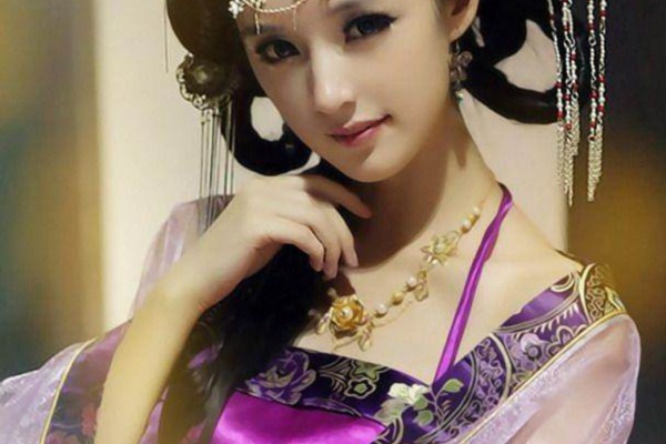 麦冬百合莲子汤：润肺止咳，美容养颜，功效显著